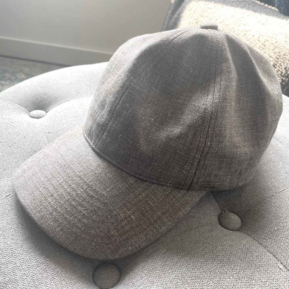 Varsity Linen Legacy Structured cap in Argent Khaki